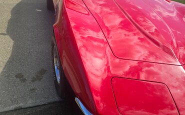 Chevrolet-Corvette-stingray-convertible-1971-Red-Black-1
