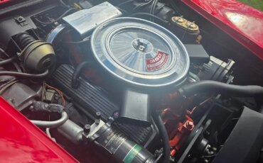 Chevrolet-Corvette-stingray-convertible-1971-Red-Black-6