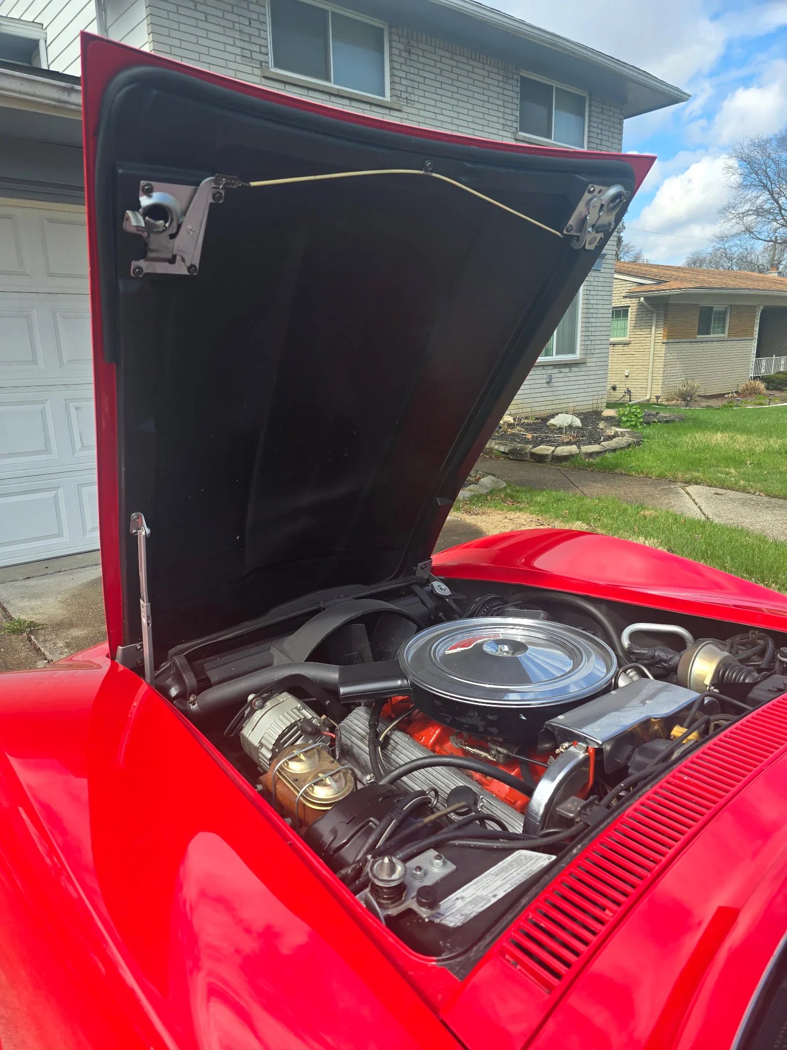 Chevrolet-Corvette-stingray-convertible-1971-Red-Black-7