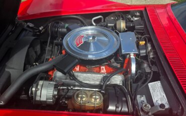 Chevrolet-Corvette-stingray-convertible-1971-Red-Black-8