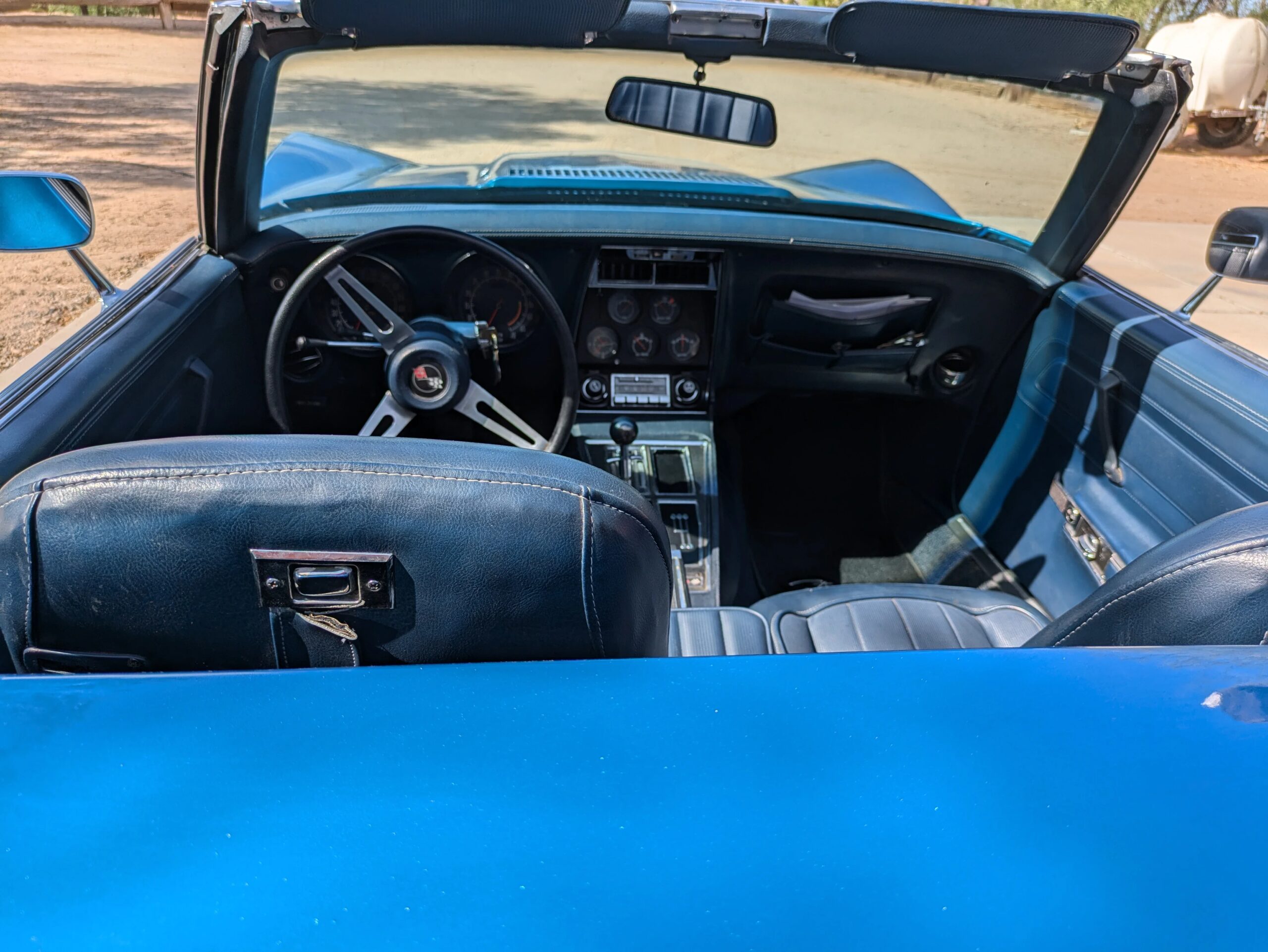 Chevrolet-Corvette-stingray-convertible-1973-Blue-Blue-6