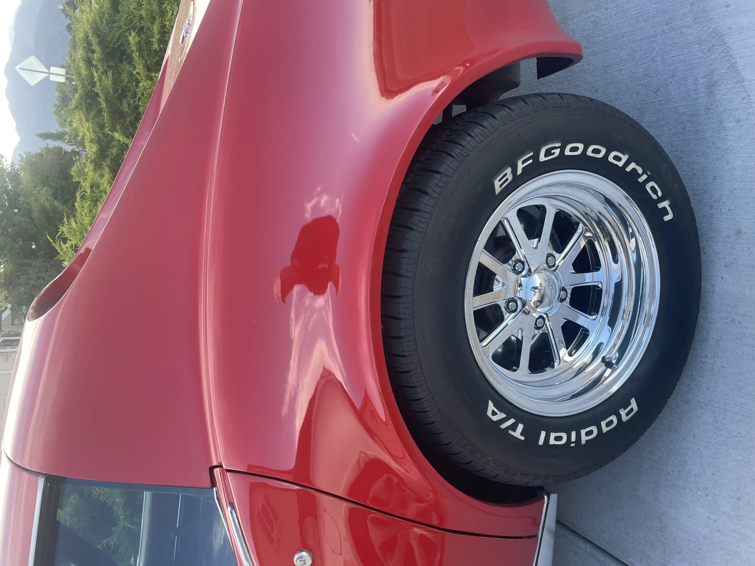 Chevrolet-Corvette-stingray-coupe-w-1lt-1972-Red-Beige-3
