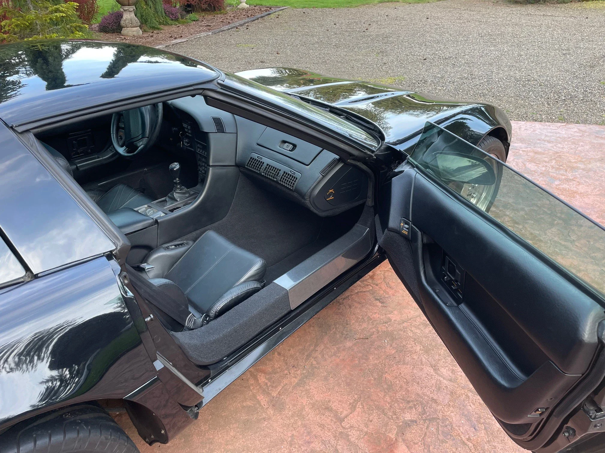 Chevrolet-Corvette-zr-1-coupe-1991-Black-Black-11