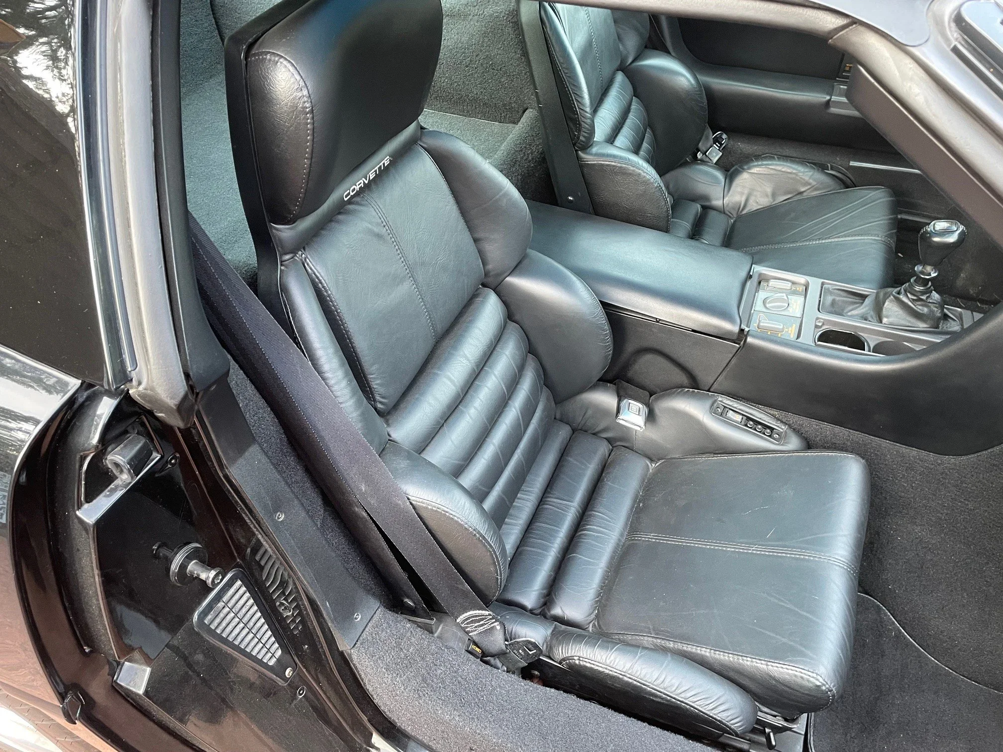 Chevrolet-Corvette-zr-1-coupe-1991-Black-Black-12