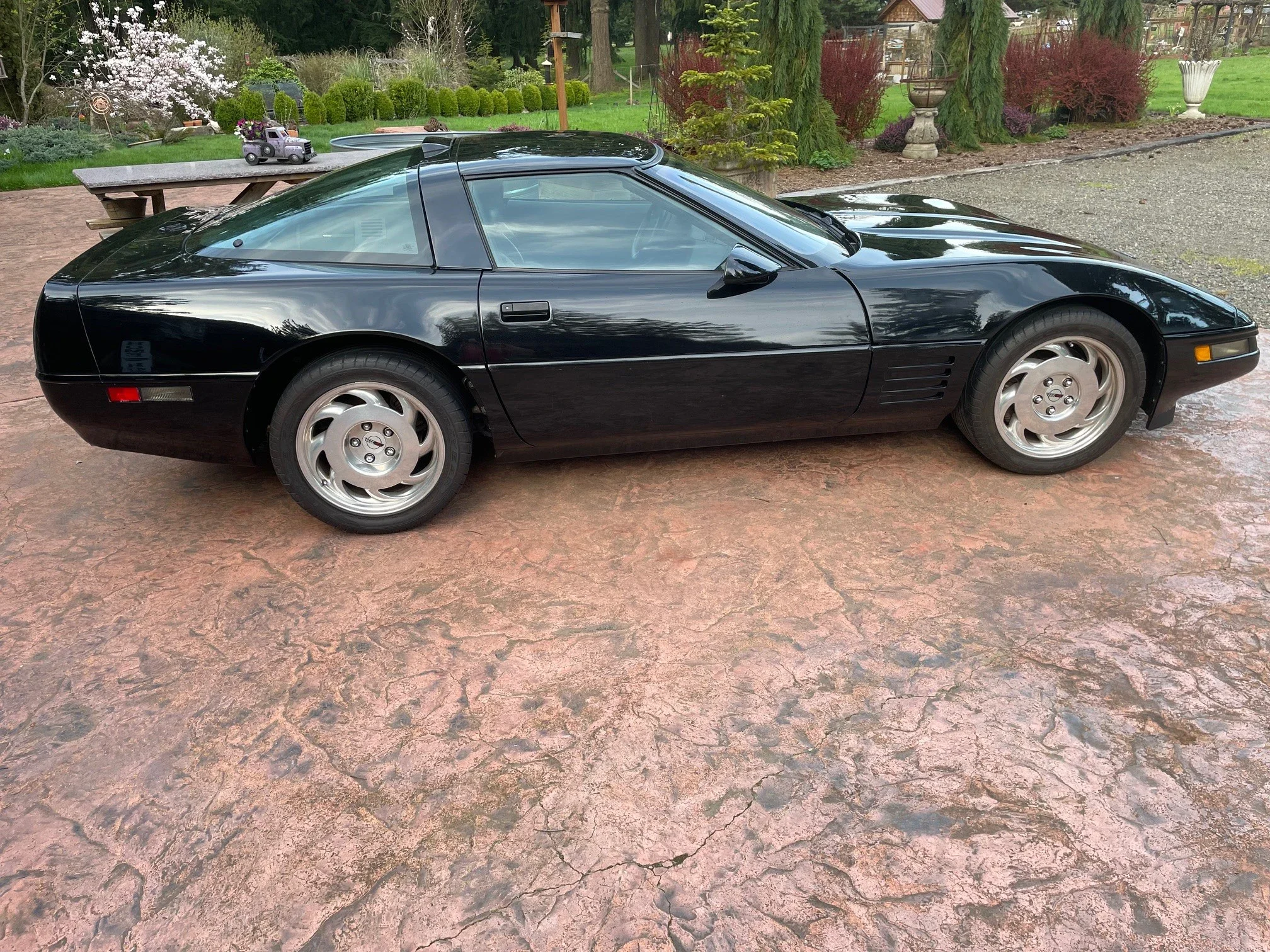 Chevrolet-Corvette-zr-1-coupe-1991-Black-Black-20