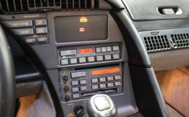 Chevrolet-Corvette-zr1-1990-Red-GrayBlack-21