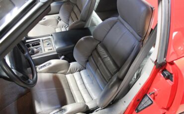 Chevrolet-Corvette-zr1-1990-Red-GrayBlack-24