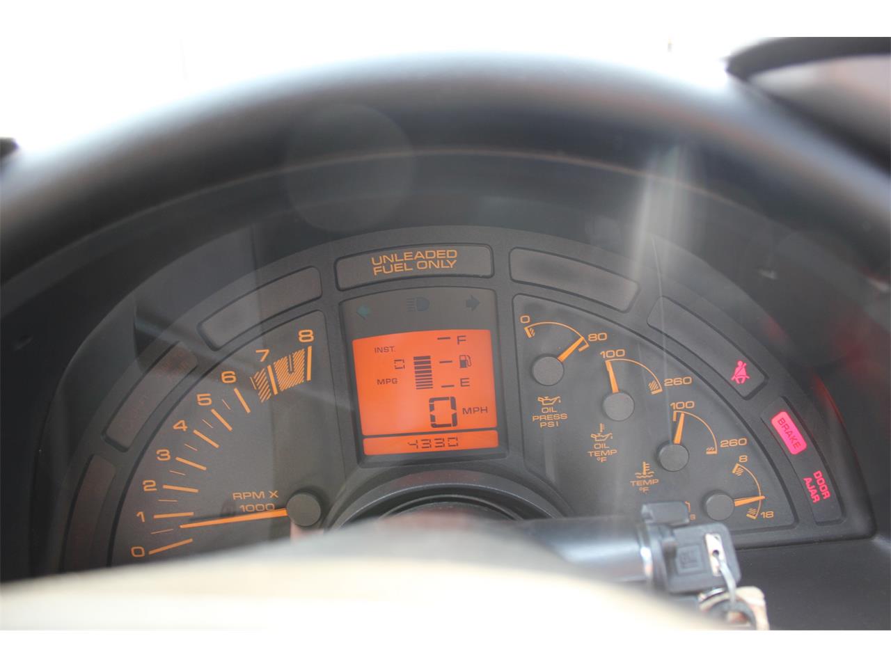 Chevrolet-Corvette-zr1-1990-Red-GrayBlack-26