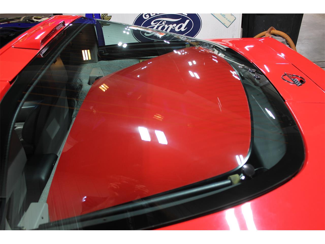 Chevrolet-Corvette-zr1-1990-Red-GrayBlack-33