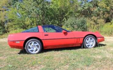 Chevrolet-Corvette-zr1-1990-Red-GrayBlack-4