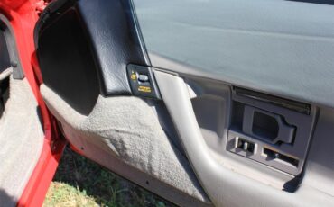 Chevrolet-Corvette-zr1-1990-Red-GrayBlack-41