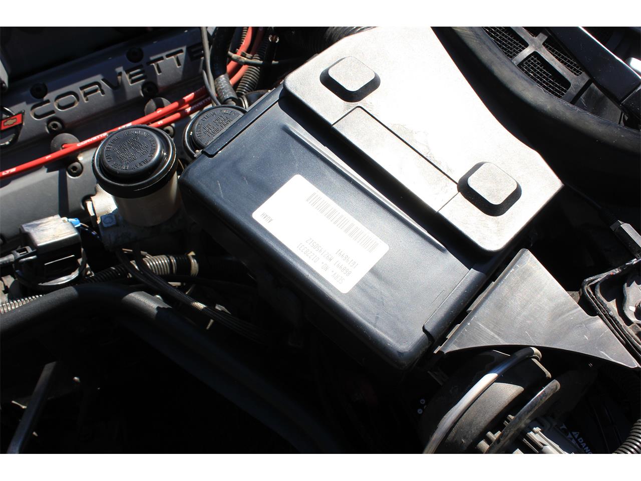 Chevrolet-Corvette-zr1-1990-Red-GrayBlack-42