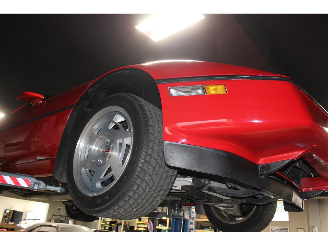 Chevrolet-Corvette-zr1-1990-Red-GrayBlack-63