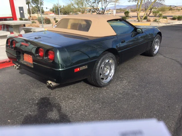 Chevrolet-Corvette-zr1-convertible-1991-Green-Tan-3