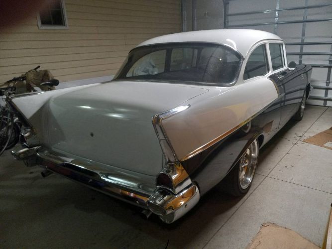 Chevrolet-Coupe-1957-Black-3