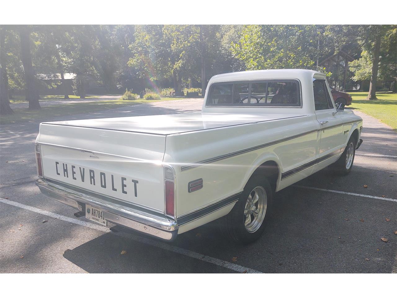 Chevrolet-Custom-10-1972-BRIGHT-WHITE-TAN-LEATHER-14