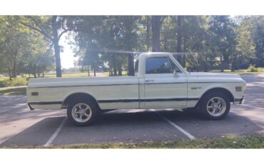 Chevrolet-Custom-10-1972-BRIGHT-WHITE-TAN-LEATHER