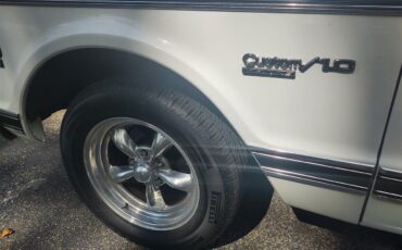 Chevrolet-Custom-10-1972-BRIGHT-WHITE-TAN-LEATHER-9