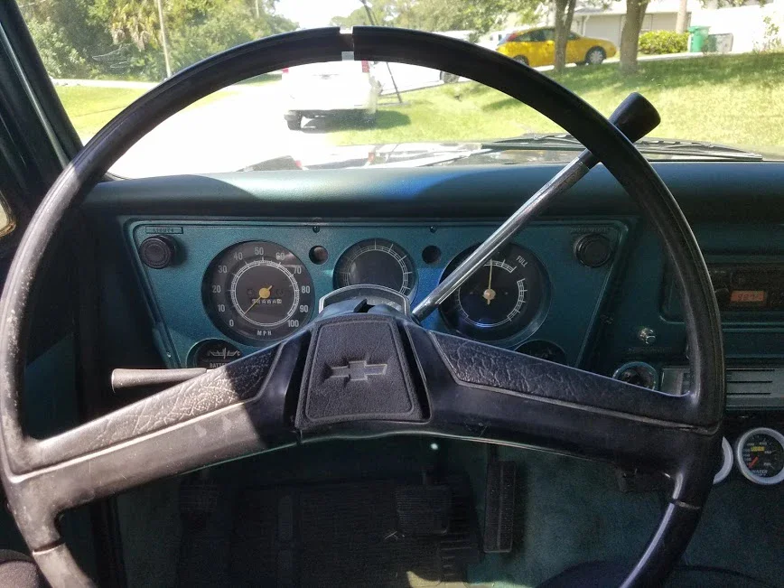 Chevrolet-Custom-1971-Turquoise-Turquoise-7