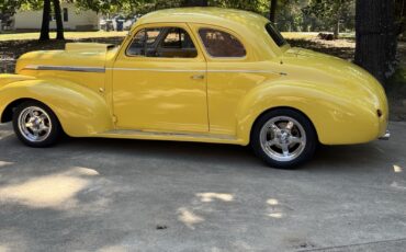 Chevrolet-Deluxe-1940-Coupe