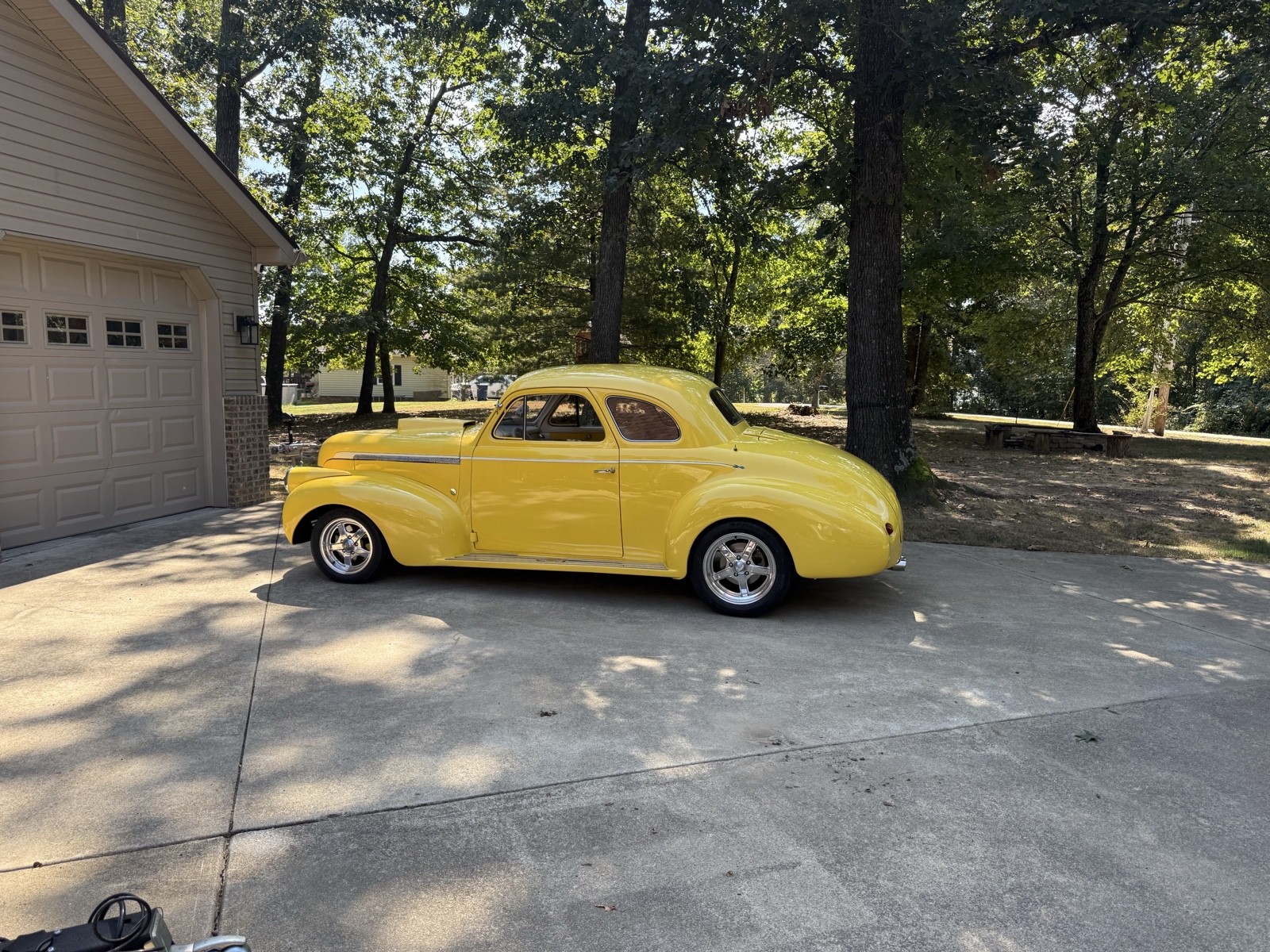 Chevrolet-Deluxe-1940-Coupe-4