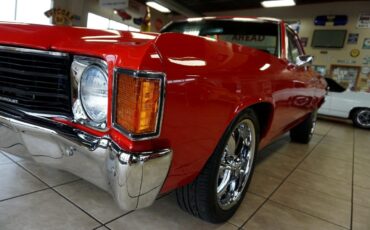 Chevrolet-El-Camino-1972-Classic-Car-15
