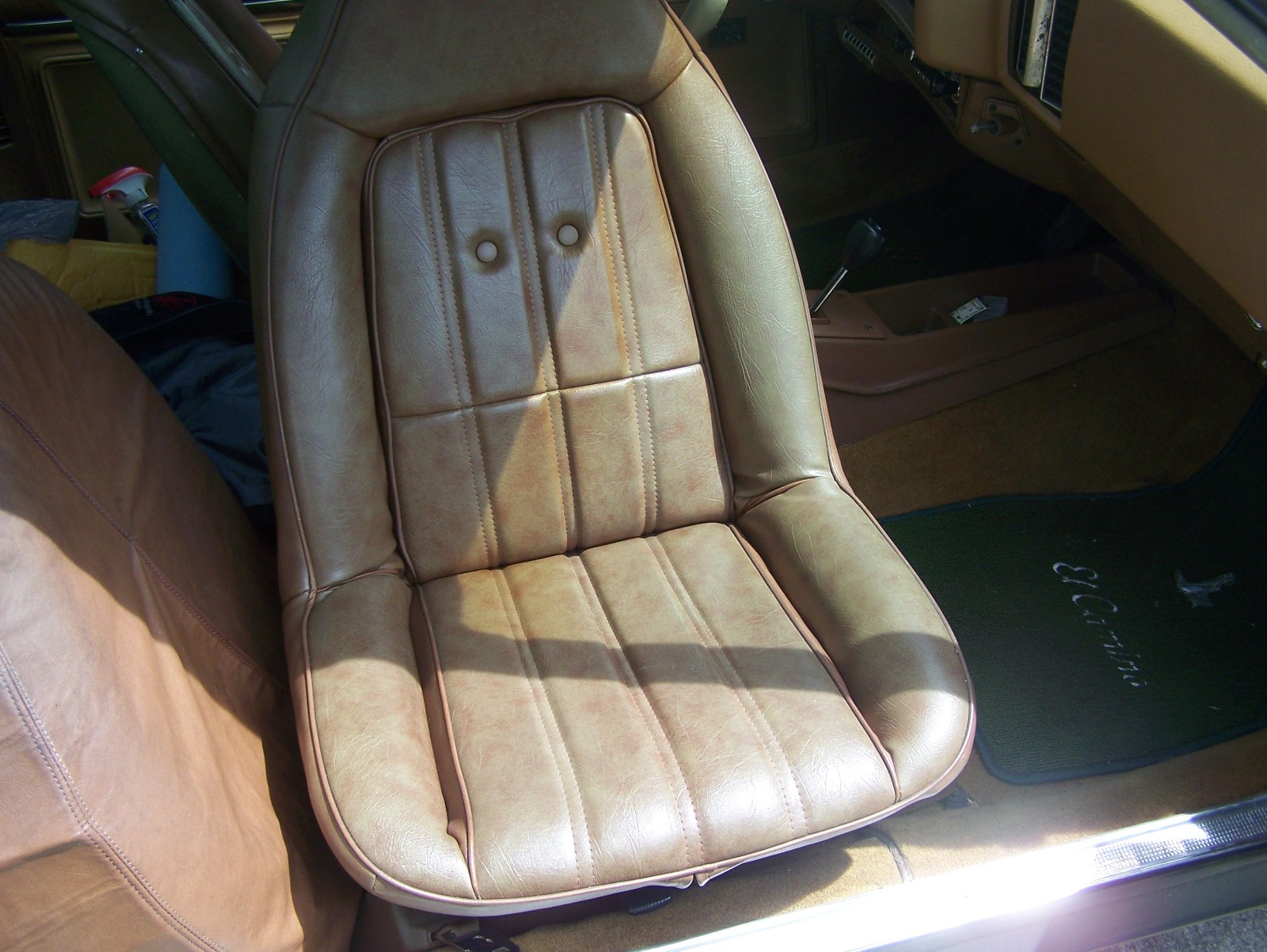 Chevrolet-El-Camino-1975-Standard-Cab-Pickup-2