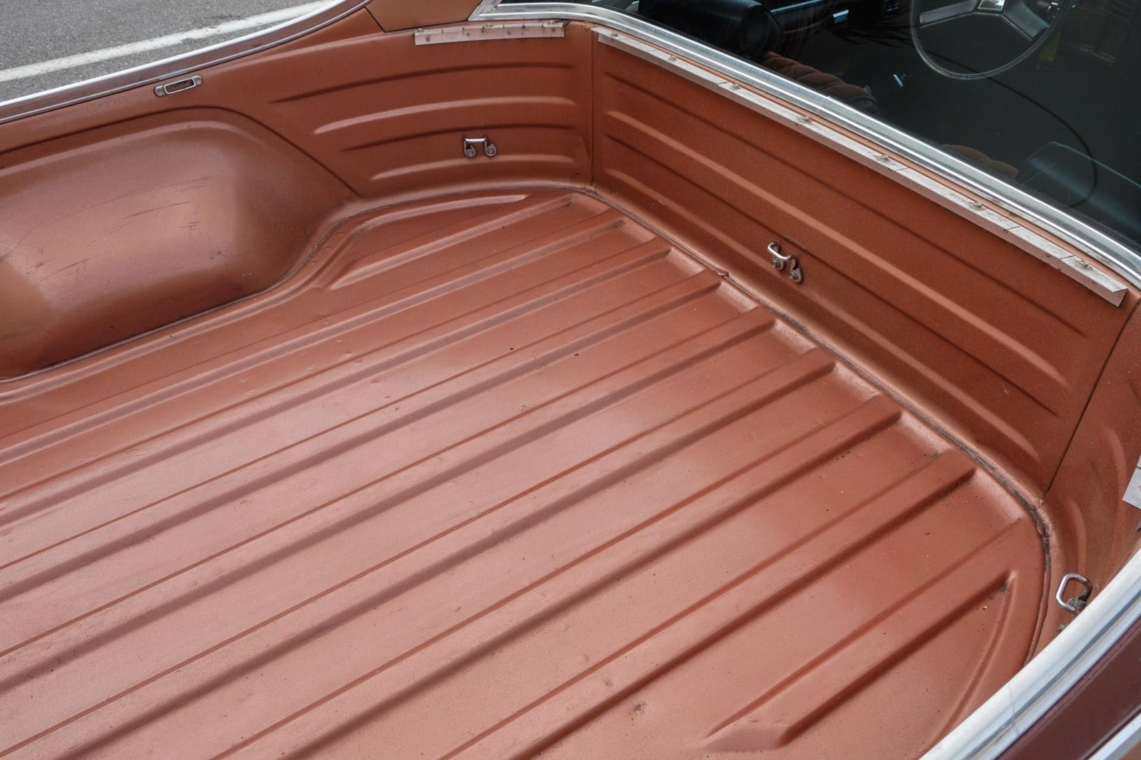 Chevrolet-El-Camino-1982-Pickup-23