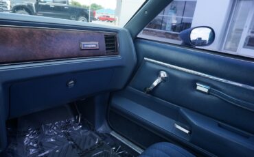 Chevrolet-El-Camino-1983-Standard-Cab-Pickup-15