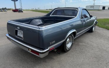 Chevrolet-El-Camino-1983-Standard-Cab-Pickup-2