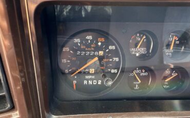 Chevrolet-El-Camino-1983-Standard-Cab-Pickup-31