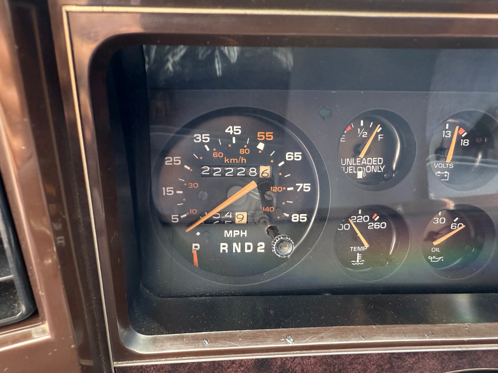 Chevrolet-El-Camino-1983-Standard-Cab-Pickup-31