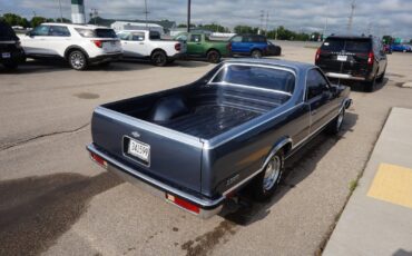 Chevrolet-El-Camino-1983-Standard-Cab-Pickup-8
