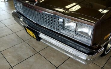 Chevrolet-El-Camino-1984-Classic-Car-18