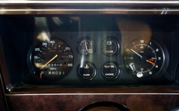 Chevrolet-El-Camino-1984-Classic-Car-27