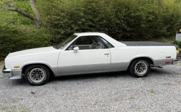 Chevrolet-El-Camino-1984-Pickup-Truck-2