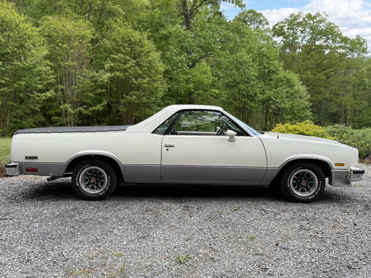 Chevrolet-El-Camino-1984-Pickup-Truck-7
