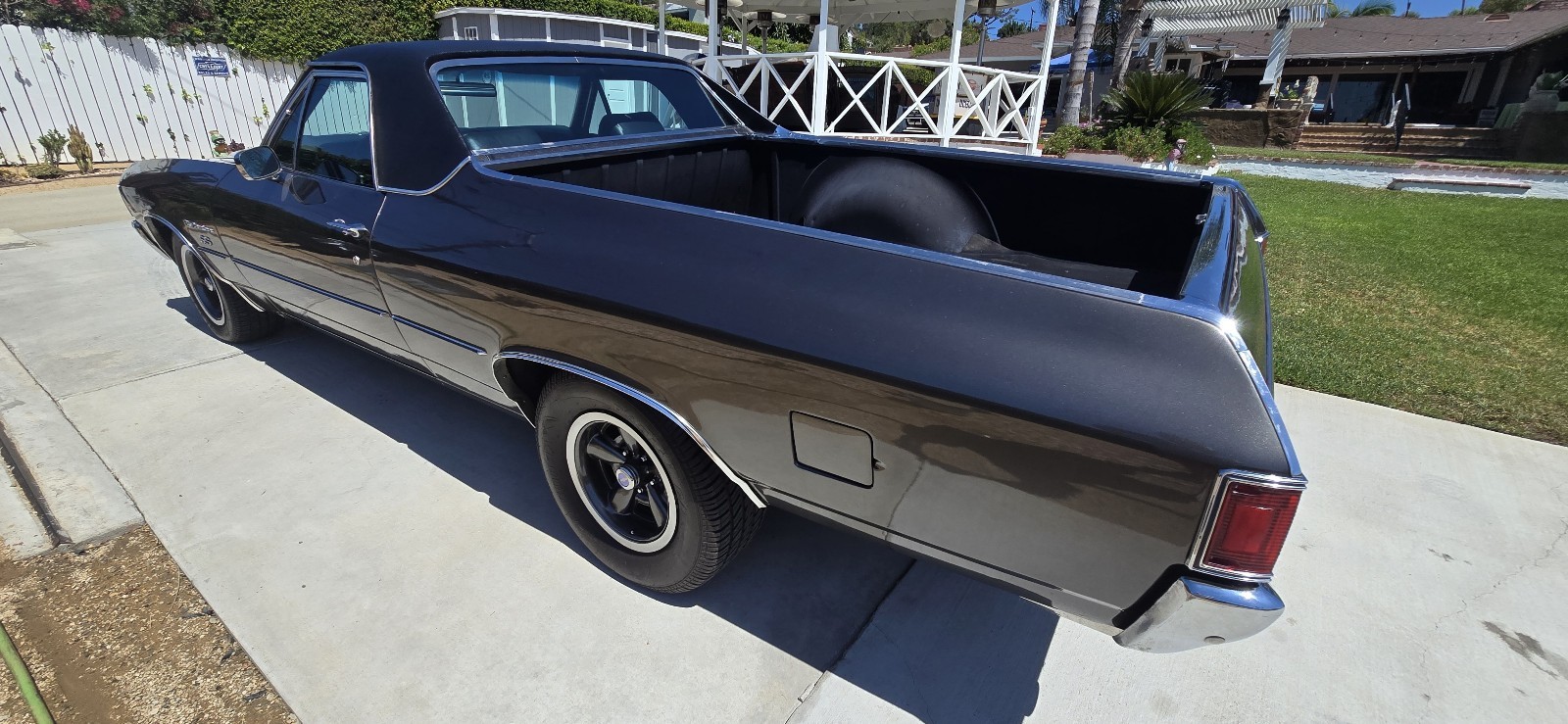 Chevrolet-El-Camino-Sport-Coupe-1972-4