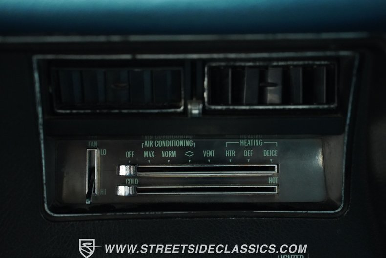 Chevrolet-El-camino-1970-Fathom-Blue-Medium-Blue-46