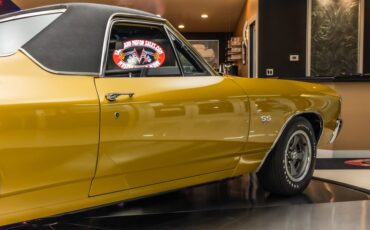 Chevrolet-El-camino-1972-Gold-1