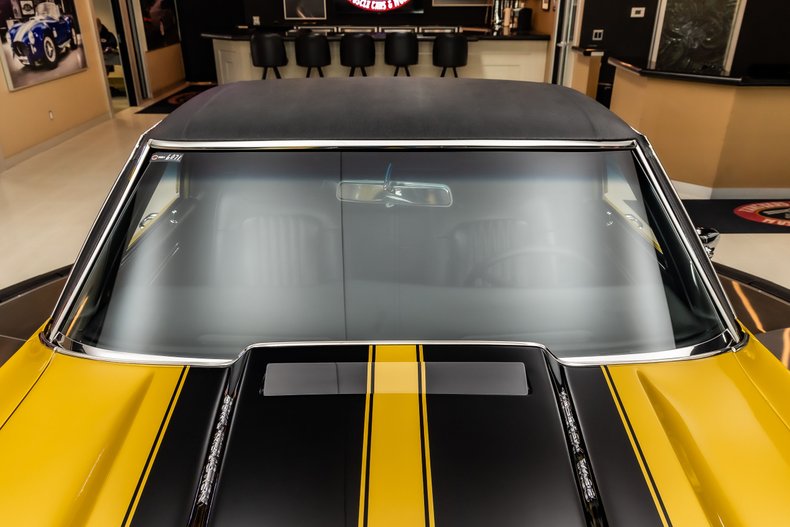 Chevrolet-El-camino-1972-Gold-28