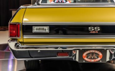 Chevrolet-El-camino-1972-Gold-35