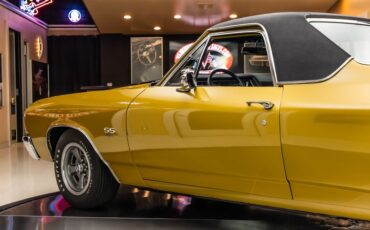 Chevrolet-El-camino-1972-Gold-37
