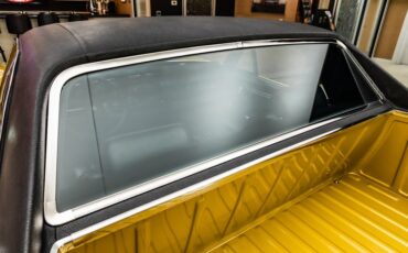 Chevrolet-El-camino-1972-Gold-40