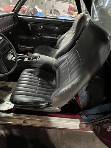 Chevrolet-El-camino-1983-Burgundy-3