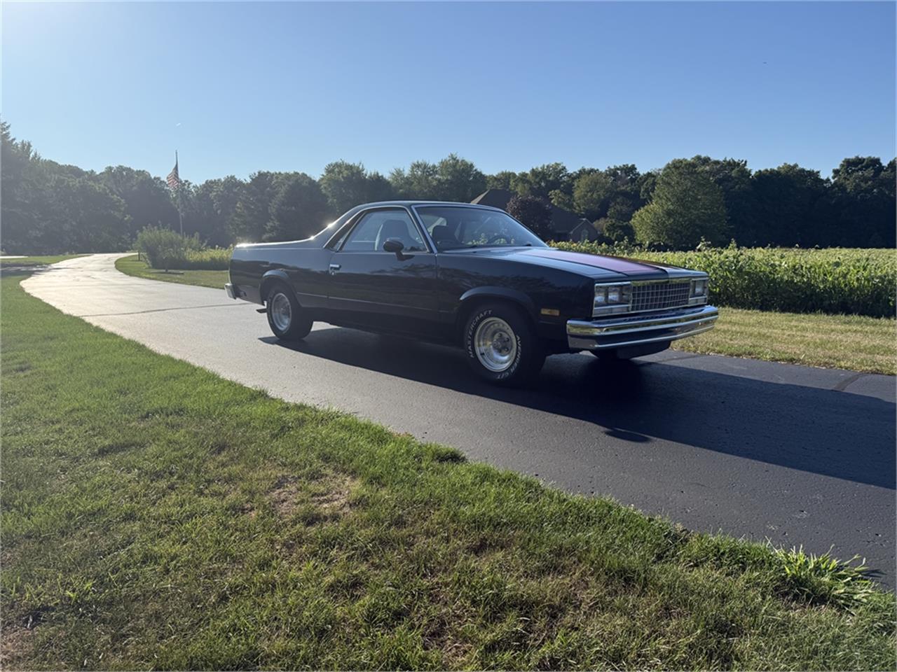 Chevrolet-El-camino-1985-Black-Black-23