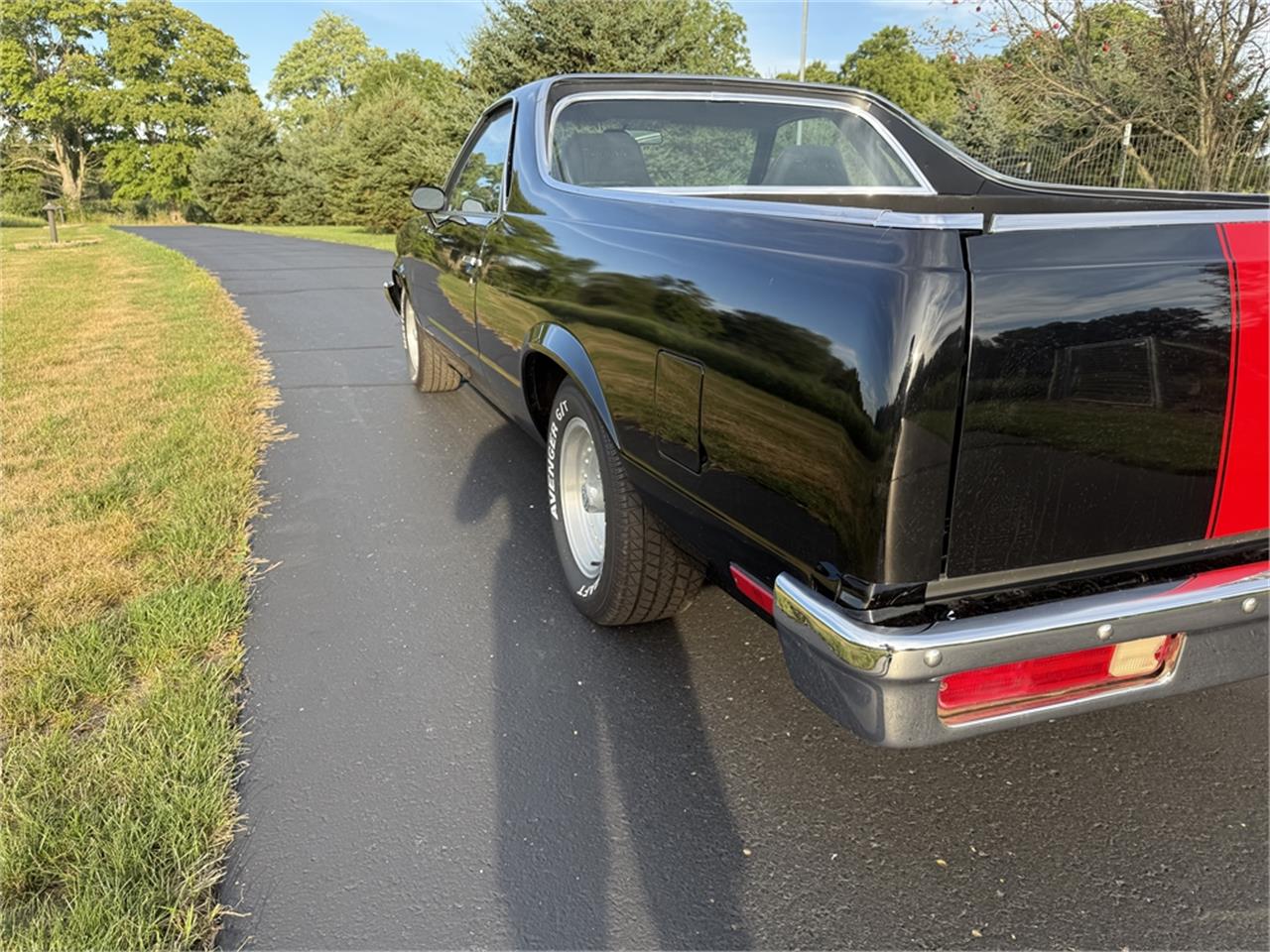 Chevrolet-El-camino-1985-Black-Black-25