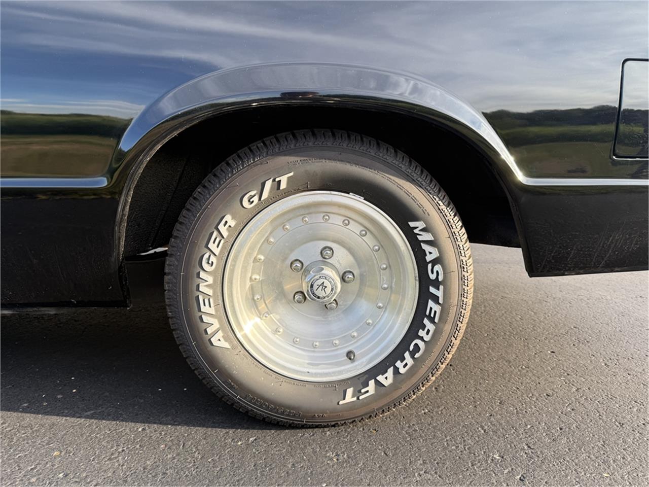 Chevrolet-El-camino-1985-Black-Black-29