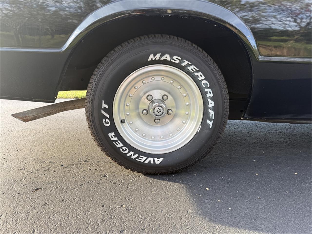 Chevrolet-El-camino-1985-Black-Black-30