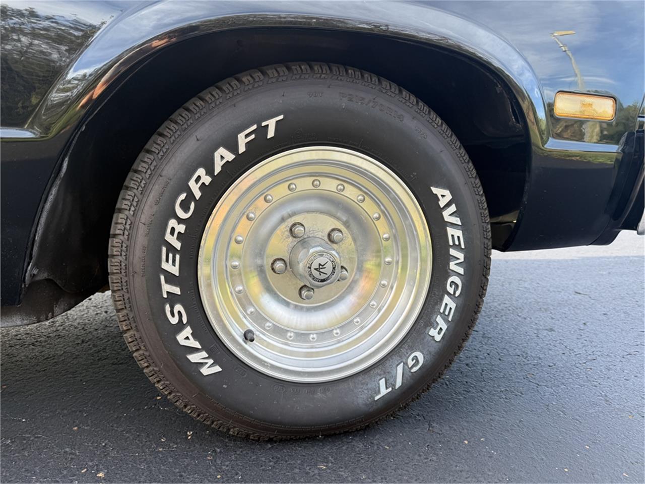 Chevrolet-El-camino-1985-Black-Black-31